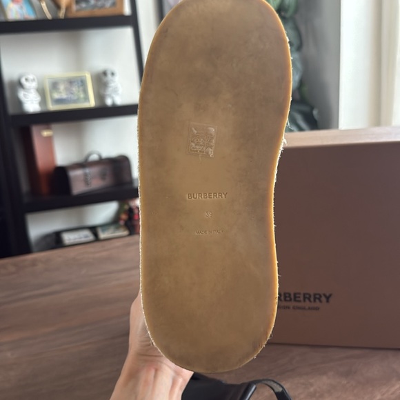 Leather Platform Mary Janes by Burberry, color - black, size -US9/39 - Picture 6 of 7